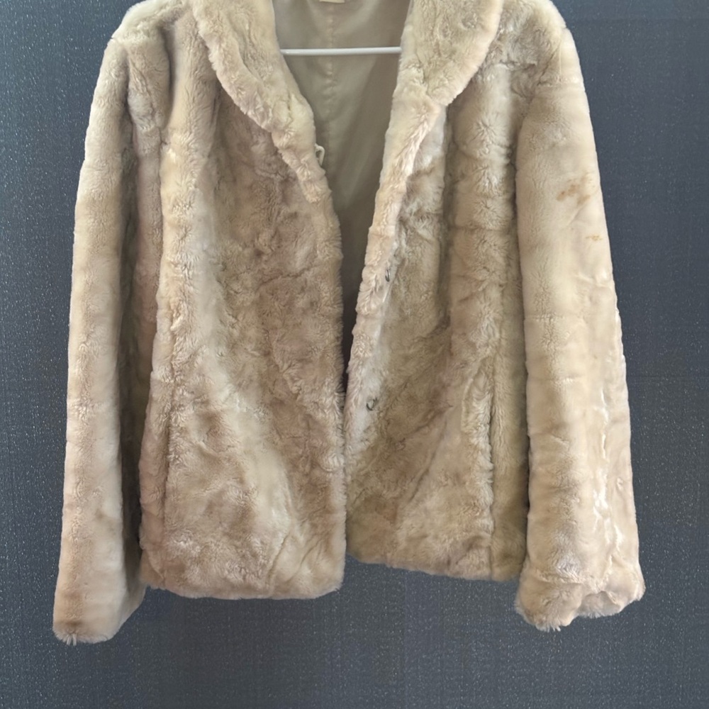 Forever 21 Tan Teddy Jacket Plush Faux Fur
